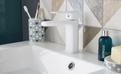 Mitigeur De Lavabo Blanc, SENSEA Remix 5 Mitigeur De Lavabo Blanc, SENSEA Remix -Bain Fournitures Magasin 74446176 3 0 5591662 h 010000000000