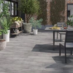 Carrelage Sol Extérieur Forte Effet Bois Gris Anthracite Flow L.20.2 X L.80.2 Cm