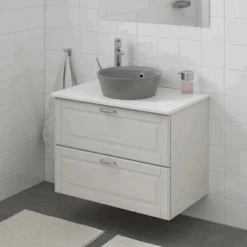 GODMORGON/TOLKEN / KATTEVIK